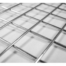 Сетка сварная нержавеющая квадратная в рулонах 08Х18Н10Т 20х20х4 мм ТУ 1276-001-38279335-2012